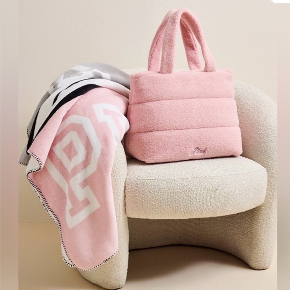 PINK Victoria's Secret Gray and White Plush Throw and Tote bag set
